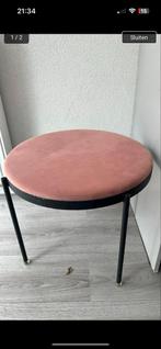 Leuk Bijzettafeltje met Roze Zitting, Ophalen, Gebruikt, IJzer