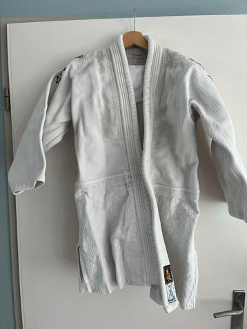 Judojas wit, maat 160/170 beschikbaar voor biedingen