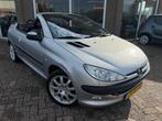 Peugeot 206 CC 1.6-16V - Leer - Cabrio - Automaat -, Auto's, Peugeot, Gebruikt, Zwart, 4 cilinders, Cabriolet