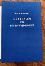 De Stralen en de Inwijdingen, geschreven door Alice Bailey, Boeken, Achtergrond en Informatie, Spiritualiteit algemeen, Ophalen of Verzenden