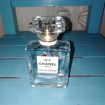 Chanel No.5 Eau de Parfum parfumflesje (LEEG) beschikbaar voor biedingen
