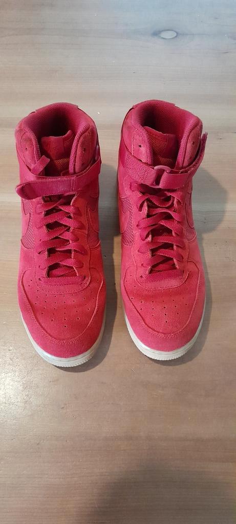 Nike air force 1 red sneakers, Kleding | Heren, Schoenen, Gedragen, Overige kleuren, Ophalen