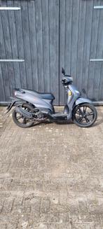Peugot tweet rs, Fietsen en Brommers, Scooters | Peugeot, Ophalen, Zo goed als nieuw, Overige modellen