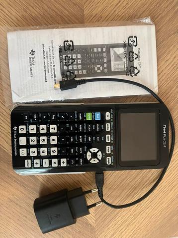 Grafische rekenmachine TI-84 plus CE-T beschikbaar voor biedingen