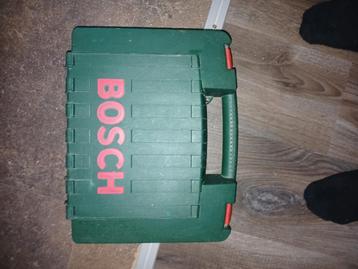 bosch boormachine met extra accu beschikbaar voor biedingen