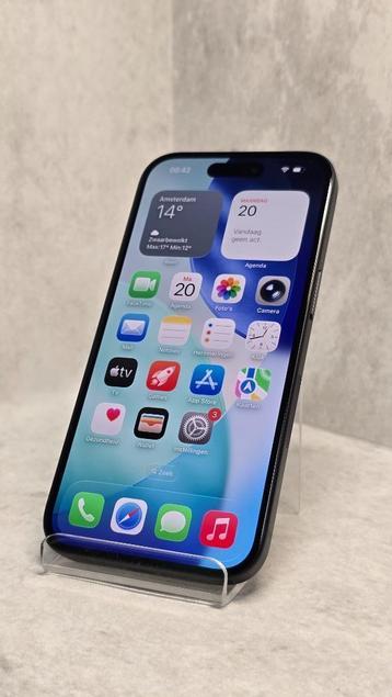 Apple iPhone 15 512GB Zwart beschikbaar voor biedingen