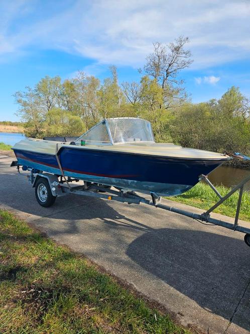 Unieke Speedboot  + Trailer | Opknapper, Watersport en Boten, Vis- en Consoleboten, Gebruikt, 3 tot 6 meter, Benzine, Buitenboordmotor