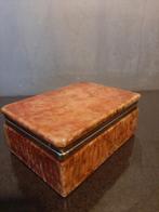 Kistje. Oranje albast, Ophalen of Verzenden, Minder dan 50 cm, Minder dan 50 cm