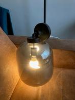 Twee hanglampen rookglas, Huis en Inrichting, Lampen | Hanglampen, Ophalen, Glas, Minder dan 50 cm, Rookglas