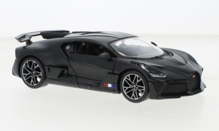 Bugatti Divo, Hobby en Vrije tijd, Modelauto's | 1:24, Nieuw, Auto, Bburago, Ophalen of Verzenden