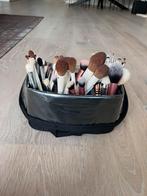 Relavel kwastentas met set makeup kwasten, Ophalen of Verzenden, Zo goed als nieuw, Zwart, Gehele gezicht