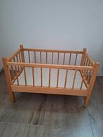 Poppenbedje van hout alleen met matras, Ophalen, Zo goed als nieuw, Babypop