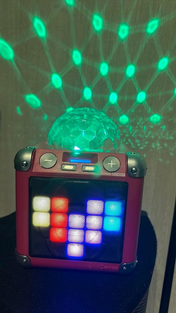 Party cube idance speaker, Audio, Tv en Foto, Karaoke-apparatuur, Zo goed als nieuw, Luidspreker(s), Ophalen