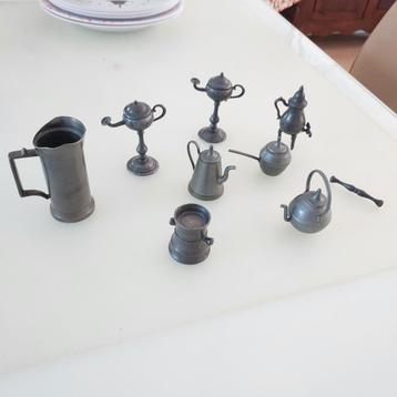miniatuur tinnen speelgoed beschikbaar voor biedingen