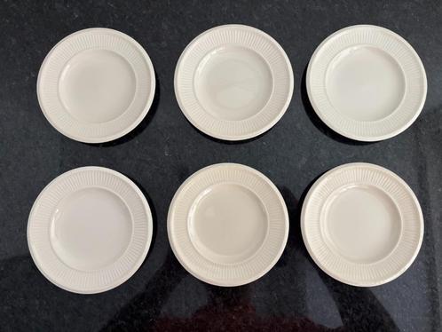 Wedgwood Edme petit fours bordje, 13 cm, set van 6., Huis en Inrichting, Keuken | Servies, Zo goed als nieuw, Bord(en), Wedgwood