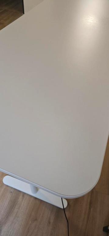 Elektrisch Zit-Sta Bureau IKEA Bekant 140x60 - afbeelding 8