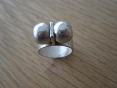 Zeldzame zilveren ring, Elis Kauppi, Finland., Sieraden, Tassen en Uiterlijk, Ringen, Dame, Kleiner dan 17, Zilver, Zilver, Verzenden