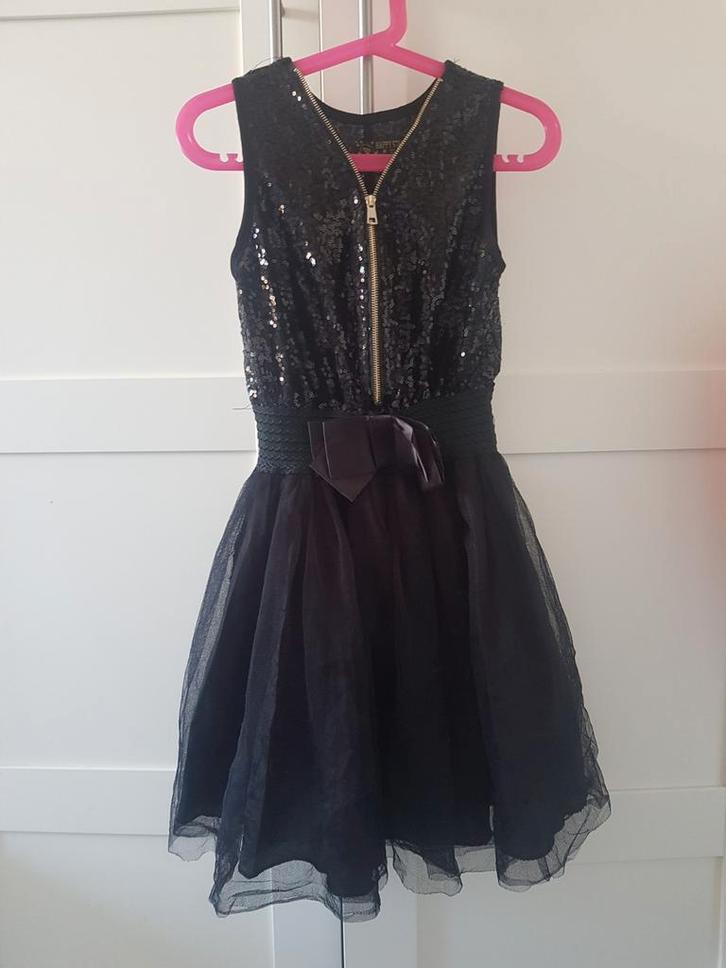 Zwarte pailletten jurk maat 122-128 pailletten zara h&m look, Kinderen en Baby's, Kinderkleding | Maat 122, Zo goed als nieuw