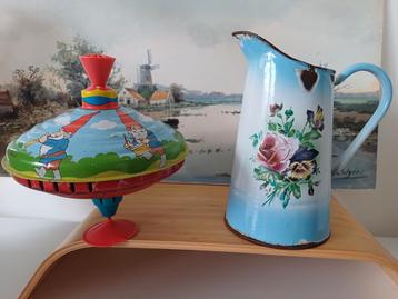 Oud Japy kannetje met vioolmotief beschikbaar voor biedingen