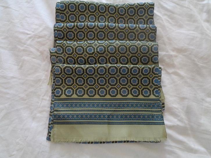 Romano sjaaltje., Kleding | Heren, Mutsen, Sjaals en Handschoenen, Nieuw, Sjaal, Overige maten, Ophalen of Verzenden