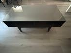 Ikea salontafel met bescherm glas erop., Huis en Inrichting, 100 tot 150 cm, Glas, Minder dan 50 cm, Rechthoekig