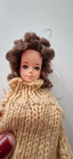 Vintage Pop met Bruine Krullen en Gebreide Trui, Ophalen of Verzenden, Gebruikt, Overige typen