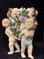 Antieke  dresden porseleinen vaas met engelen en bloemen, Ophalen of Verzenden