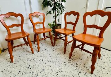 Vintage massief houten stoelen (4 stuks)