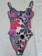 Fleurig badpak met beugel van Triumph maat 38e,, Overige kleuren, Badpak, Ophalen of Verzenden, Triumph