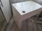 Ikea bureau, Ophalen, Zo goed als nieuw