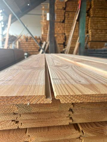 Douglas sponningplank/halfhouts rabat  1.8x19.5x300/400 cm  beschikbaar voor biedingen