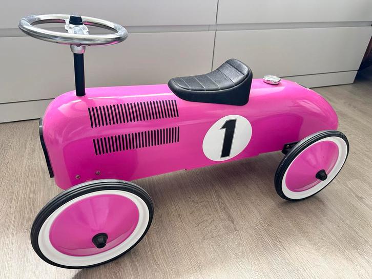 Retro Roze Loopauto Goki - Perfect voor de Kleintjes!, Kinderen en Baby's, Speelgoed | Buiten | Voertuigen en Loopfietsen, Zo goed als nieuw