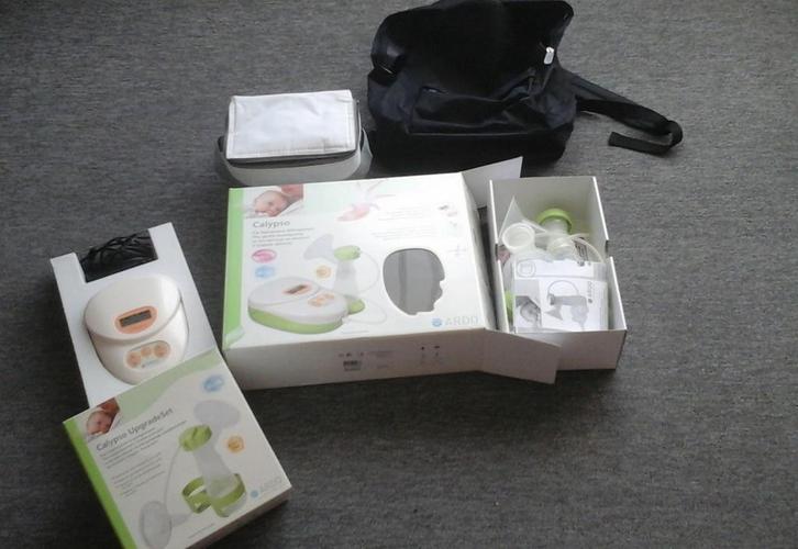 Borstkolf calypso ardo elektrisch dubbel  en handborstkolf, Kinderen en Baby's, Babyvoeding en Toebehoren, Zo goed als nieuw, Borstkolf