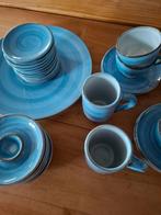 Volendams aardewerk servies blauw divers, Huis en Inrichting, Ophalen, Gebruikt, Overige stijlen, Kop(pen) en/of Schotel(s)