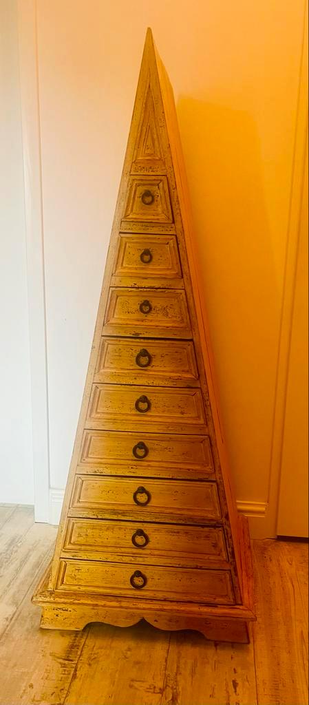 Vintage kast piramide, Antiek en Kunst, Antiek | Meubels | Kasten, Ophalen