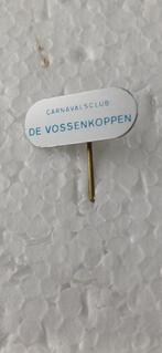 Carnaval Carnavalsclub De Vossenkoppen, Verzamelen, Speldjes, Pins en Buttons, Ophalen of Verzenden, Gebruikt, Overige onderwerpen