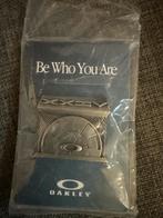 Oakley parijs olympische spelen Pin - Nieuw in verpakking, Sieraden, Tassen en Uiterlijk, Zonnebrillen en Brillen | Heren, Ophalen of Verzenden