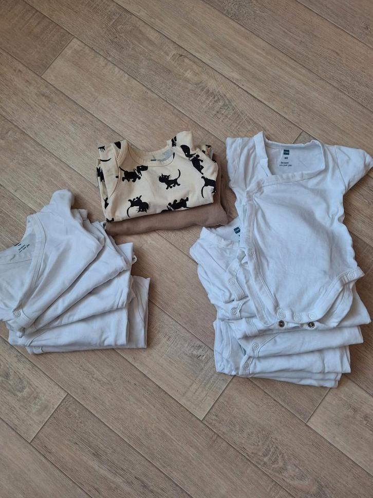 16 babyrompers maat 62 / 68, Kinderen en Baby's, Babykleding | Maat 62, Zo goed als nieuw, Jongetje of Meisje, Nacht- of Onderkleding