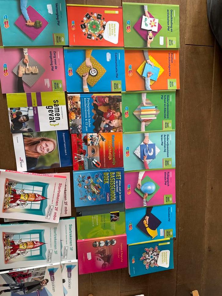 Schoolboeken Onderwijsassistent PW, Boeken, Schoolboeken, Gelezen, Overige vakken, Overige niveaus, Ophalen of Verzenden
