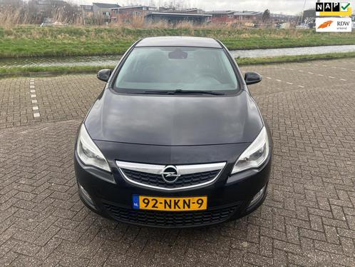 Opel Astra 1.4 Turbo Edition, Auto's, Opel, Bedrijf, Te koop, Astra, ABS, Airbags, Airconditioning, Cruise Control, Elektrische buitenspiegels