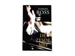 Tomas Ross - De Zesde Mei, Ophalen of Verzenden, Zo goed als nieuw, Tomas Ross