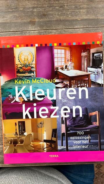 K. MacCloud - Kleuren kiezen beschikbaar voor biedingen