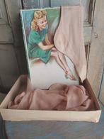 Prachtige vintage kunst zijde kousen in orginele doos, Ophalen of Verzenden