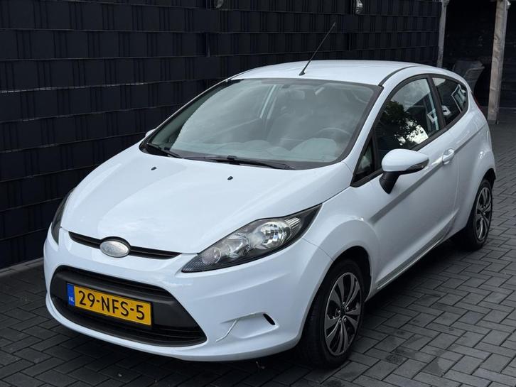 Ford Fiesta 1.25 Limited| WIT| 3DRS| AIRCO| ELEK PAKKET| NAP, Auto's, Ford, Bedrijf, Te koop, Fiësta, ABS, Airbags, Airconditioning