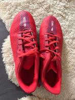 Voetbalschoenen - Maat 36, Sport en Fitness, Voetbal, Ophalen of Verzenden, Gebruikt, Schoenen