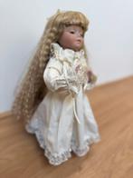 Gratis Zelfgemaakte porseleinen pop, Verzamelen, Poppen, Ophalen, Gebruikt, Pop