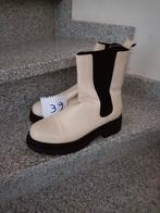 Heren en dames schoenen 10 euro voor een paar schoenen, Kleding | Dames, Ophalen, Zo goed als nieuw, Zwart, Sneakers of Gympen