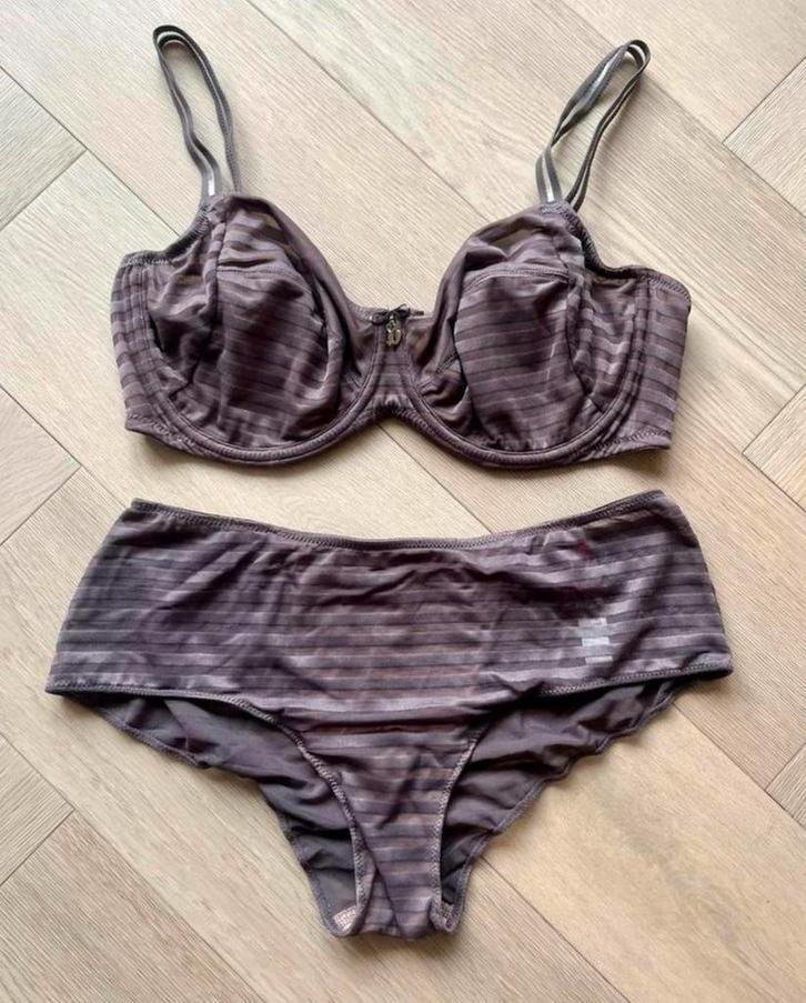 Prima Donna Twist Set 85D/42 Only You (LEES BESCHRIJVING), Kleding | Dames, Ondergoed en Lingerie, Setje, Bruin, Ophalen of Verzenden