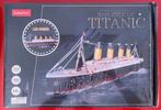3D puzzle Titanic met LED-verlichting, Hobby en Vrije tijd, Ophalen of Verzenden, Nieuw, 1:200 of kleiner, Overige merken