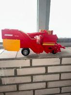 Speelgoed tractor aardappelrooier, Kinderen en Baby's, Speelgoed | Speelgoedvoertuigen, Ophalen of Verzenden, Zo goed als nieuw